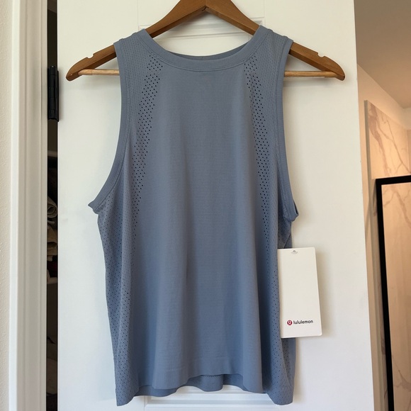 lululemon athletica Tops - NWT Lululemon Train to Be Tank Top Chambray Size 6